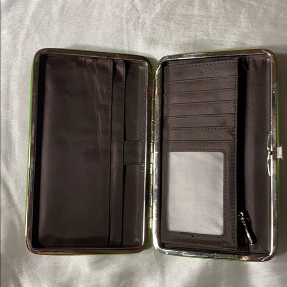 Wallet - Picture 3 of 6